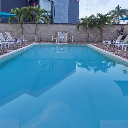 City Express Junior By Marriott Cancún Esterno foto
