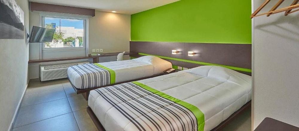 City Express Junior By Marriott Cancún Esterno foto