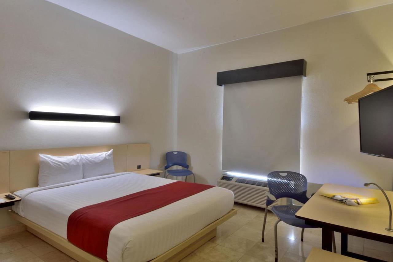 City Express Junior By Marriott Cancún Esterno foto