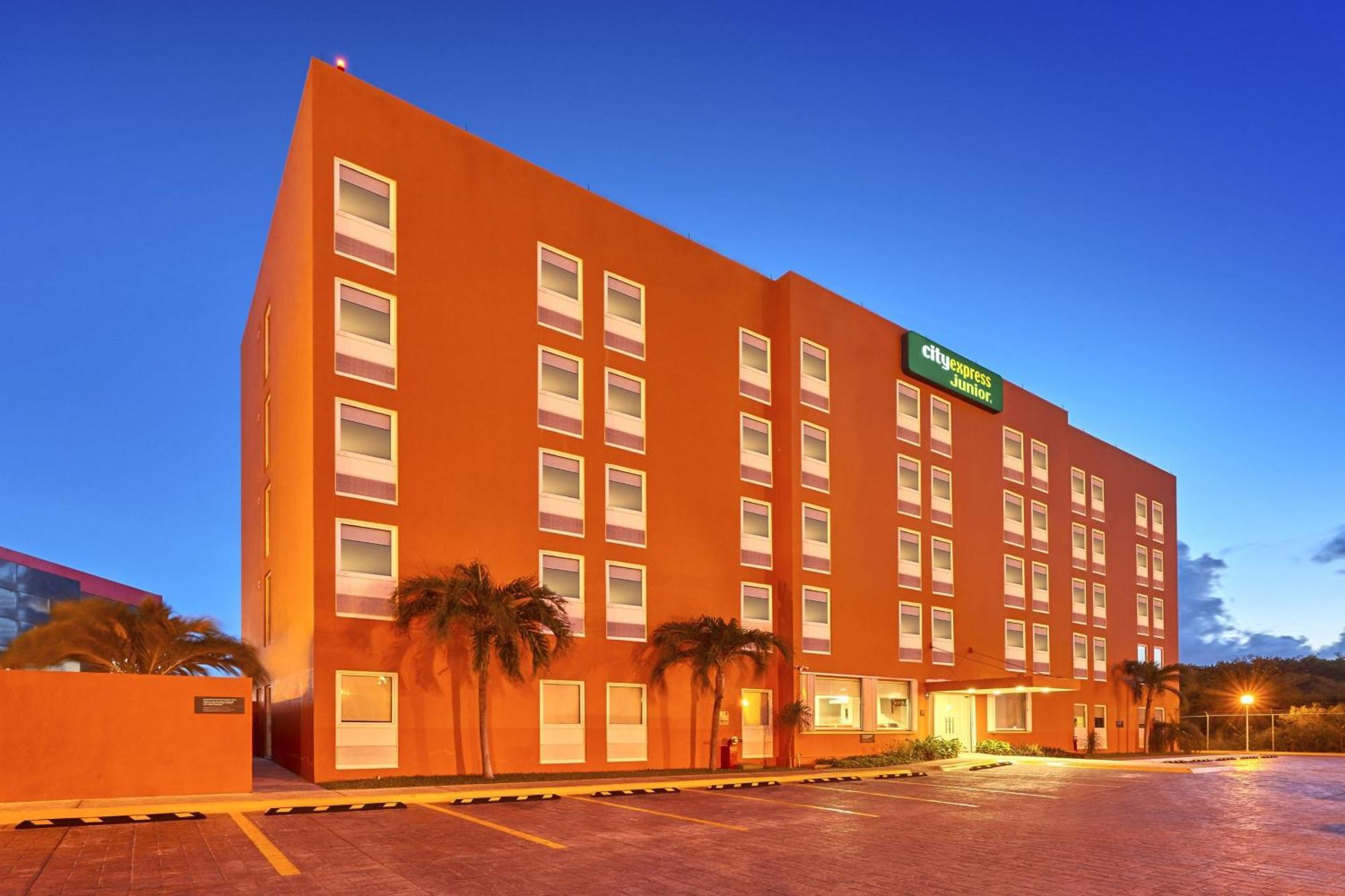 City Express Junior By Marriott Cancún Esterno foto