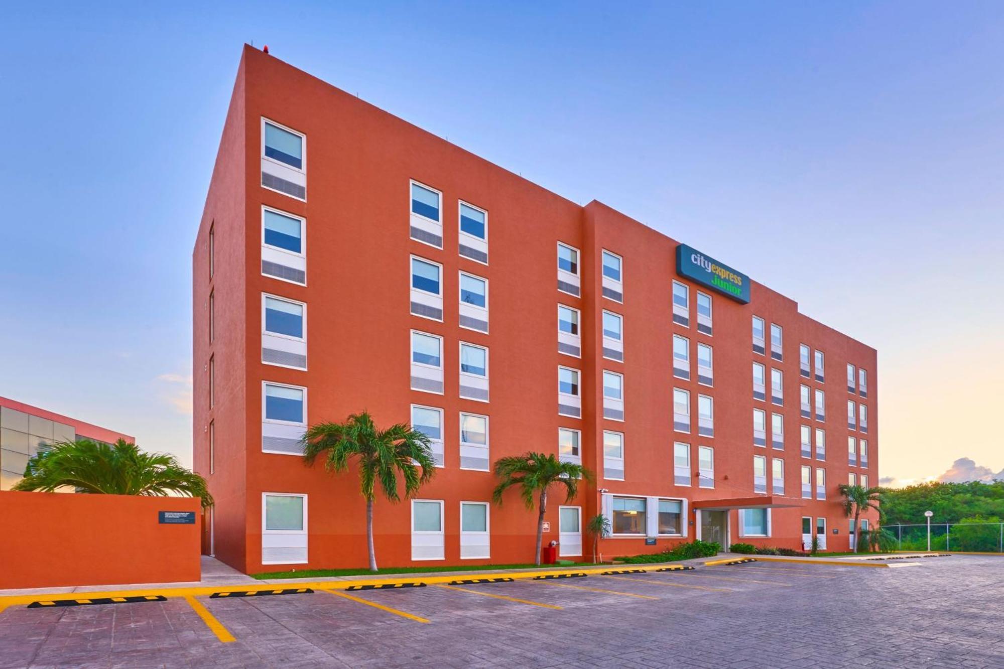 City Express Junior By Marriott Cancún Esterno foto